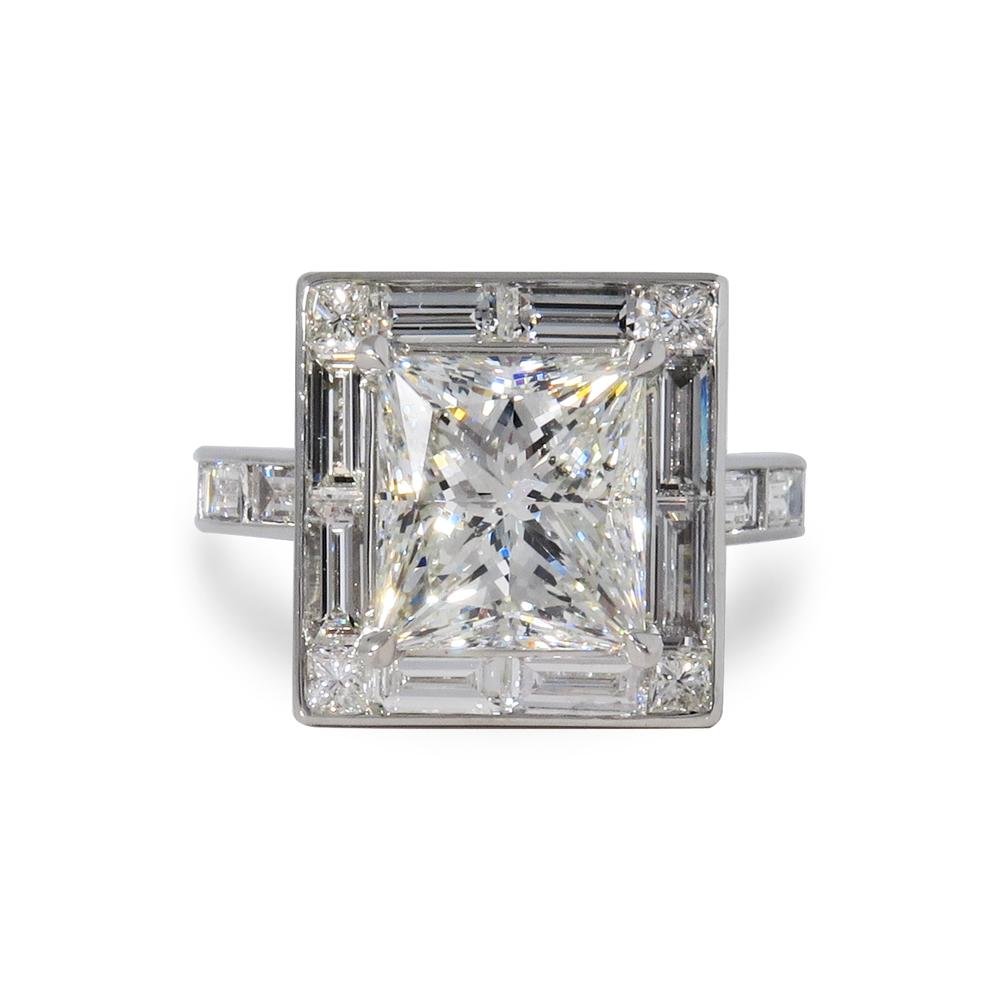 PRINCESS CUT DIAMOND RING IN PLATINUM - ALL RINGS