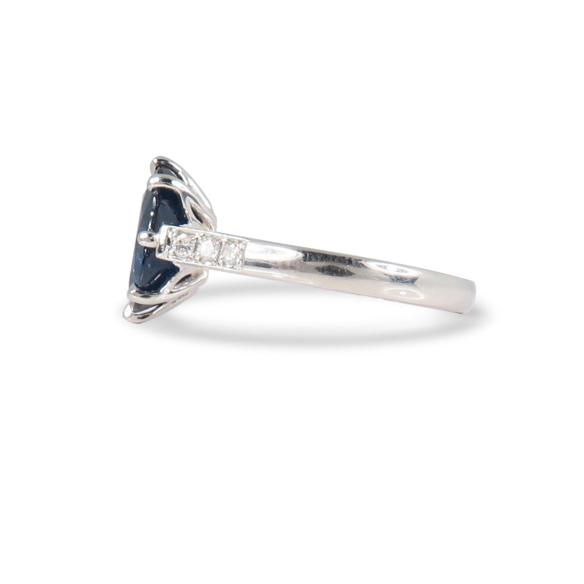 CUSTOM BLUE SAPPHIRE & DIAMOND RING IN 14K WHITE GOLD -