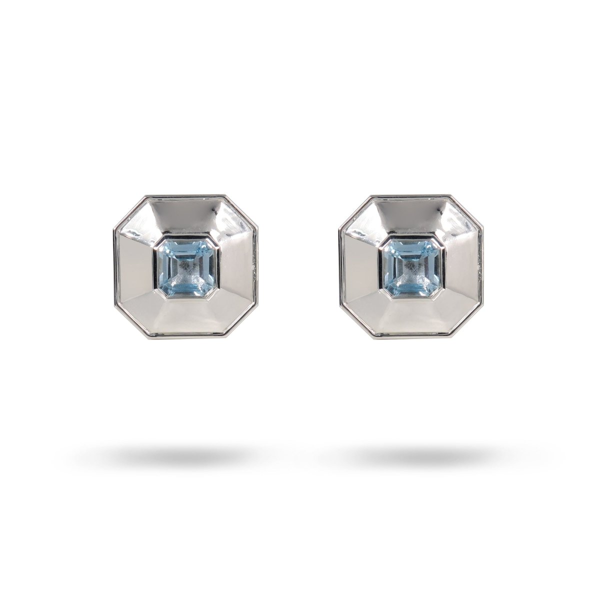 BLUE TOPAZ CUFFLINK IN STERLING SILVER - 