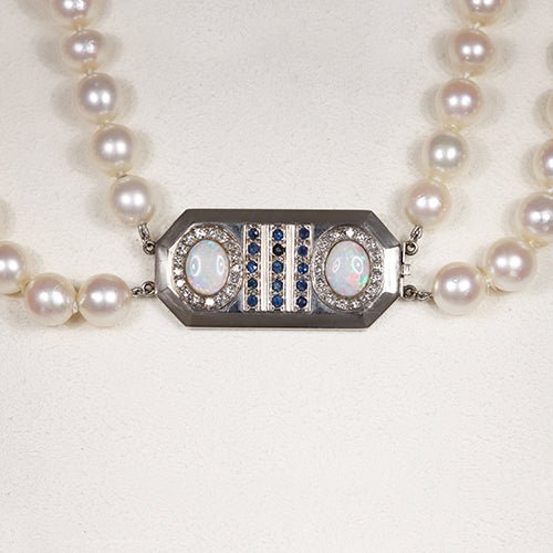 PEARL NECKLACE WITH 14K WHITE GOLD CLASP WITH OPAL, BLUE SAPPHIRE AND DIAMOND - ESTATE & VINTAGE JEWELLERY