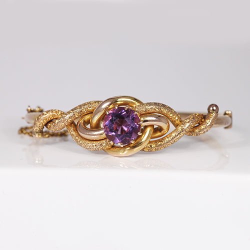 VINTAGE AMETHYST BRACELET IN 10K YELLOW GOLD - ESTATE & VINTAGE JEWELLERY