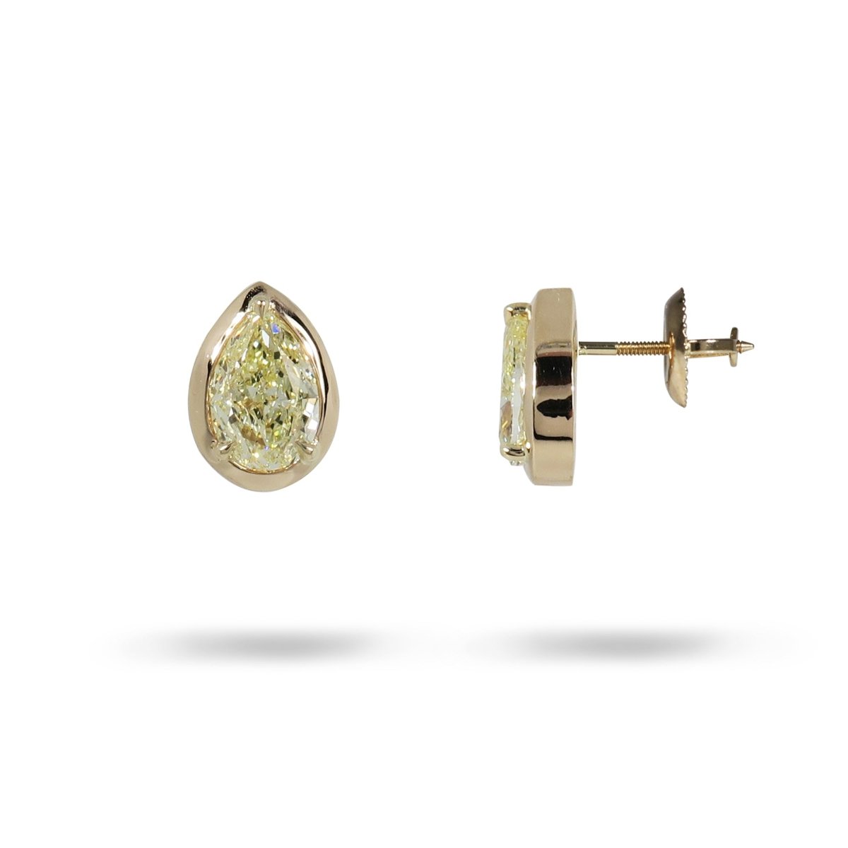 PEAR CUT YELLOW DIAMOND STUD IN 18K YELLOW GOLD - 