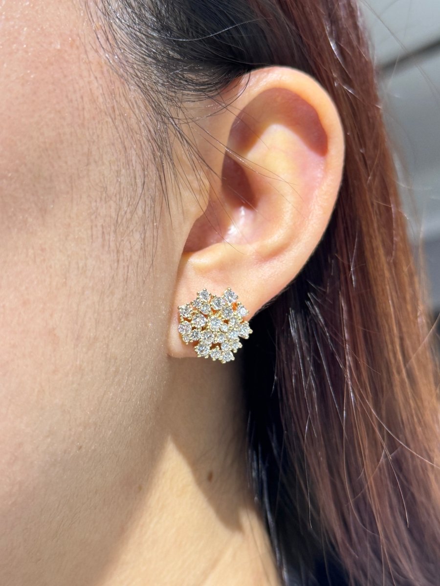 SMALL LACE EARRING IN YELLOW GOLD - EARRINGS