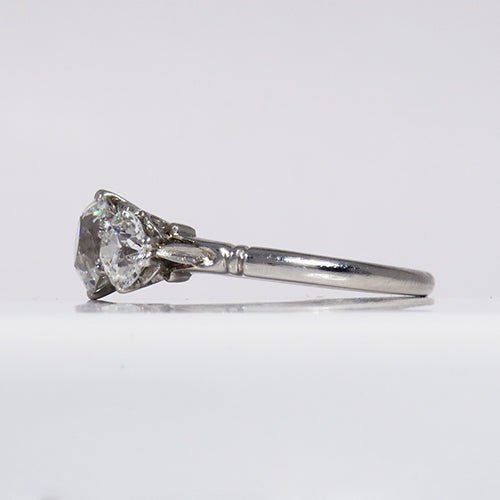 THREE EUROPEAN CUT DIAMOND RING - ESTATE & VINTAGE JEWELLERY