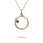 15MM ORGANIC CIRCLE WITH EMERALD IN 14K YELLOW GOLD - NECKLACES