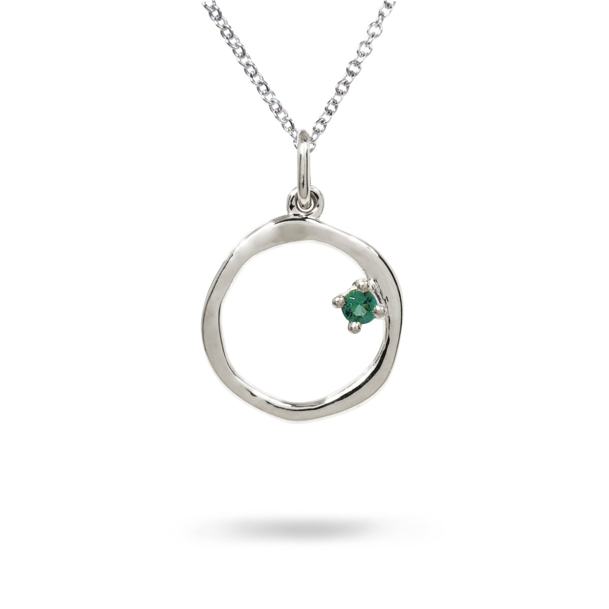15MM ORGANIC CIRCLE WITH EMERALD IN STERLING SILVER - NECKLACES