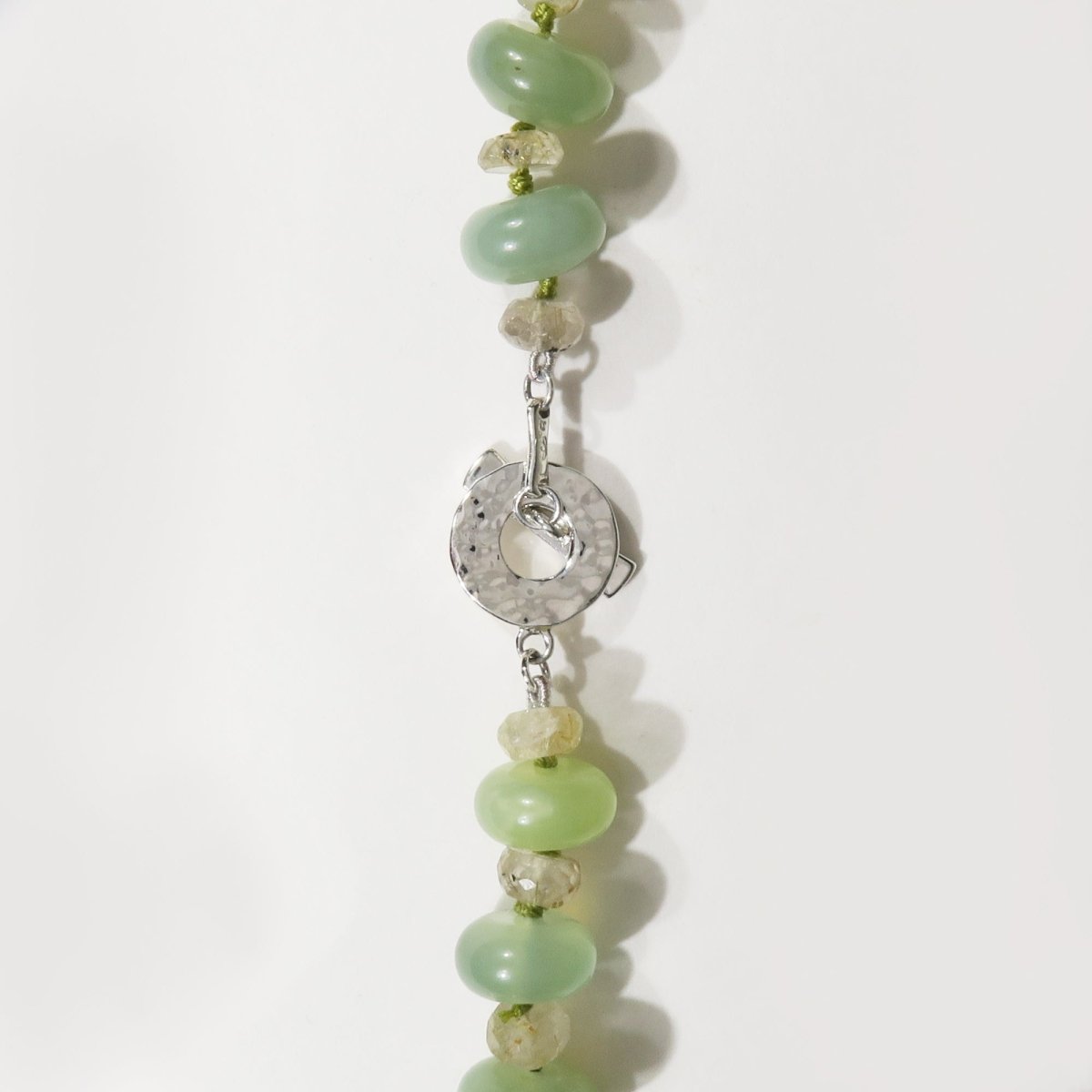 GREEN AGATE ROUND AND RHODELLE NECKLACE - NECKLACES