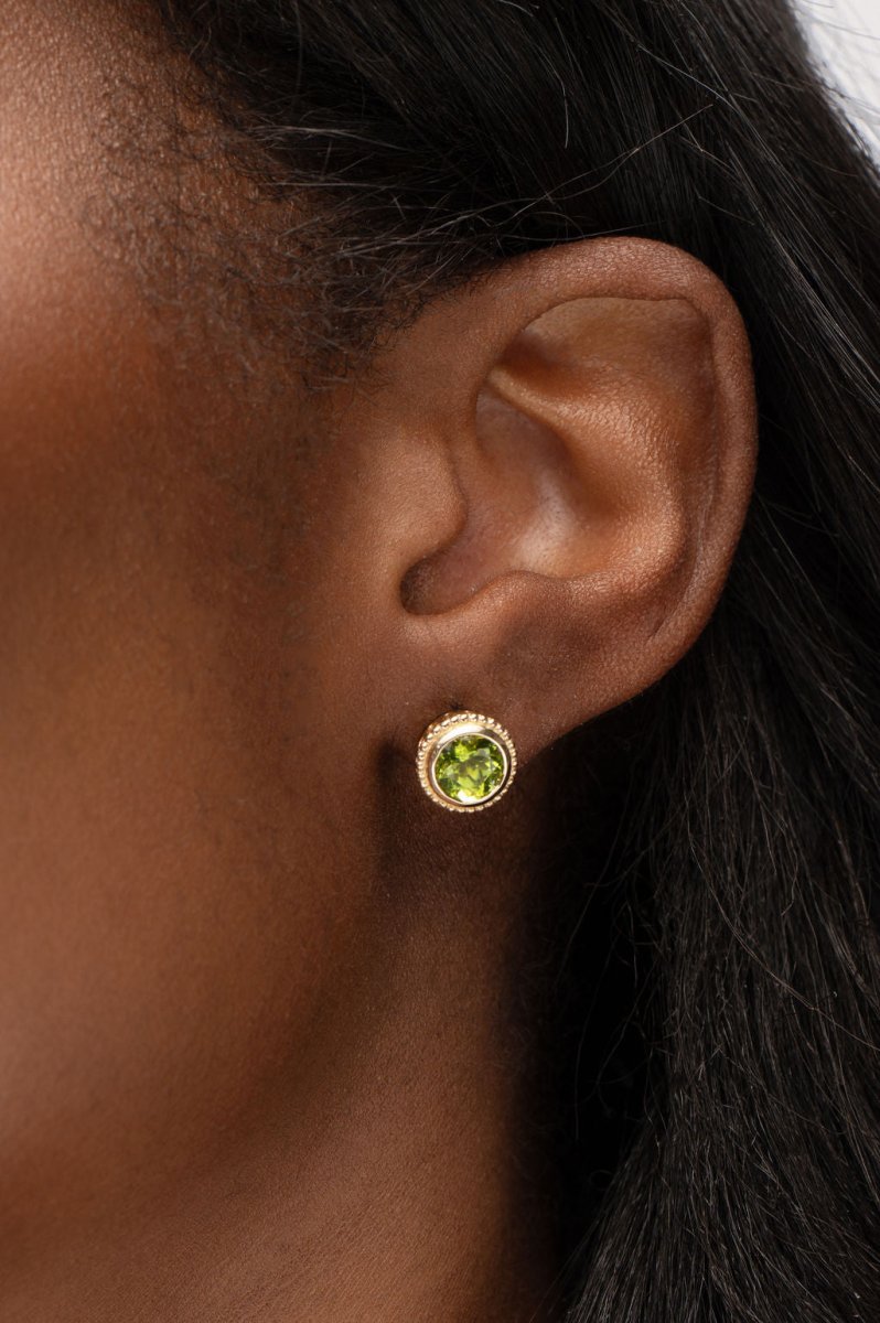 TESSA STUD EARRINGS IN YELLOW GOLD WITH PERIDOT - EARRINGS