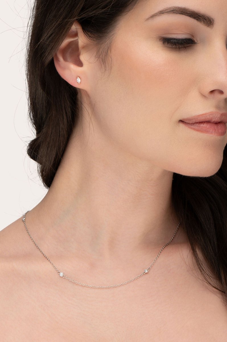 FLOATING 3 DIAMOND NECKLACE IN WHITE GOLD - NECKLACES