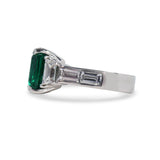 EMERALD, DIAMOND & RUBY ANNIVERSARY RING IN PLATINUM - 