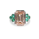 CUSTOM LAB-GROWN FANCY PINK DIAMOND & EMERALD RING IN PLATINUM