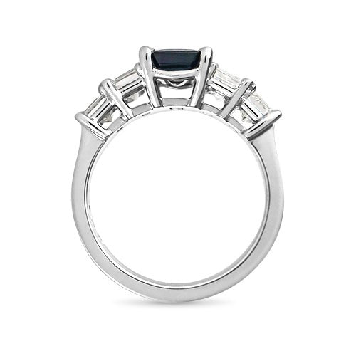 BLUE SAPPHIRE AND DIAMOND RING -