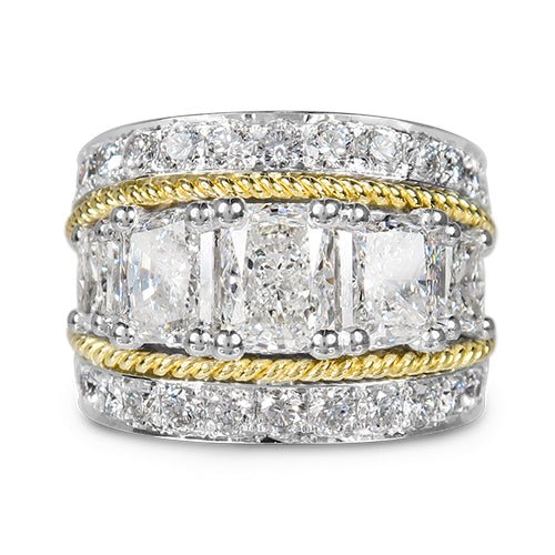 DIAMOND RIGHT HAND RING WITH TWISTED ROPE DETAIL -