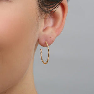 TESSA HOOP EARRINGS MEDIUM IN YELLOW GOLD - EARRINGS