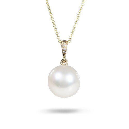 ROUND SOUTH SEA BAROQUE PEARL PENDANT IN YELLOW GOLD - NECKLACES