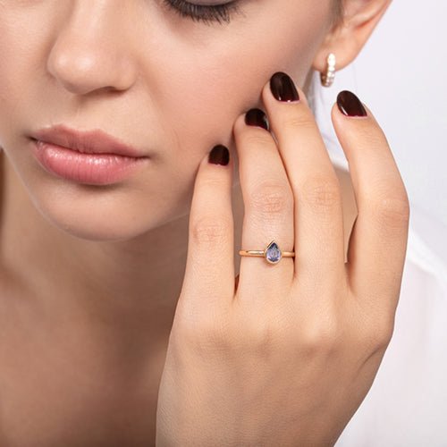 TEARDROP BEZEL LAVENDER SAPPHIRE RING IN YELLOW GOLD - ALL ENGAGEMENT RINGS