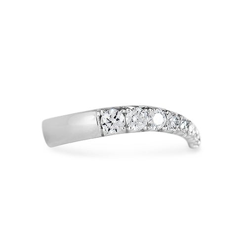 FITTED BAND WITH GRADUATED DIAMONDS - ALL RINGS