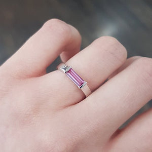 DECO RING WITH SINGLE PINK SAPPHIRE IN WHITE GOLD - ALL RINGS