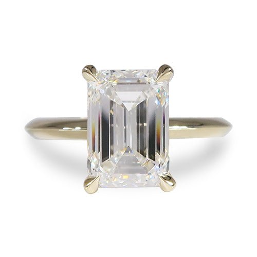 EMERALD CUT DIAMOND KNIFE EDGE RING IN 14 YELLOW GOLD - ALL ENGAGEMENT RINGS