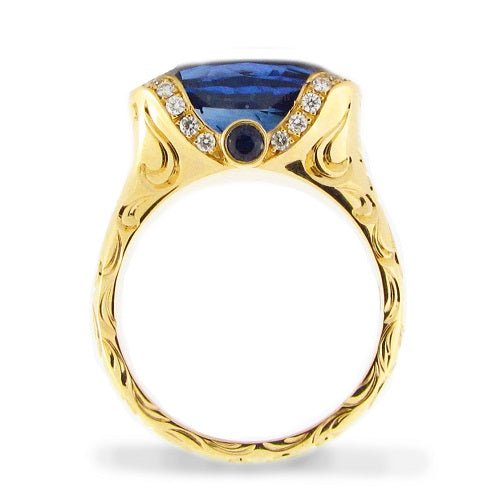 BLUE SAPPHIRE RING WITH HAND ENGRAVING -