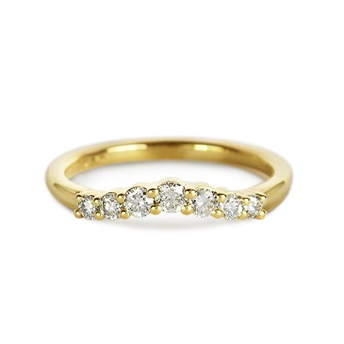 SEVEN DIAMOND FITTED BAND IN 14 KARAT YELLOW GOLD - ALL RINGS