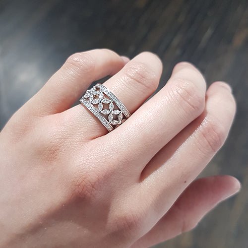 LILAC DIAMOND BAND IN WHITE GOLD - ALL RINGS