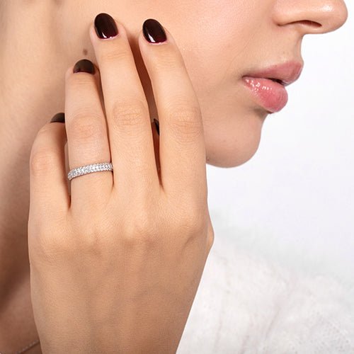 THREE ROW STAGGERED PAVÉ DIAMOND RING - ANNIVERSARY & CELEBRATION RINGS