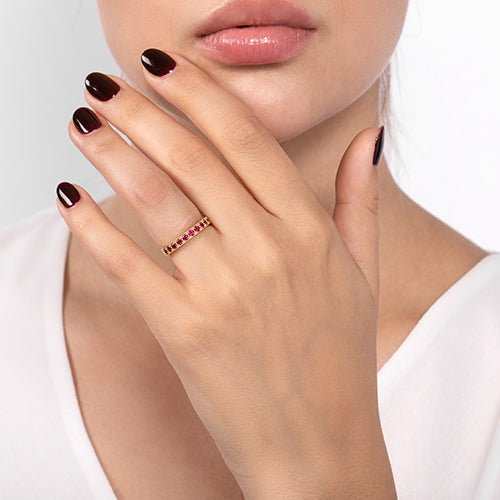 JUBILEE WEDDING RING IN YELLOW GOLD WITH RUBIES - ALL RINGS