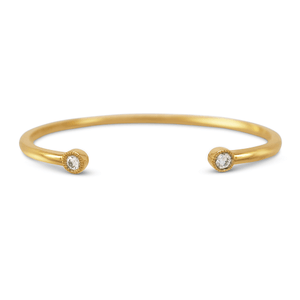 OPEN BANGLE WITH ROUND DIAMONDS IN YELLOW GOLD - BRACELETS