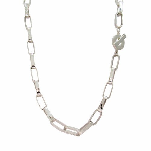 Hammered Silver Circle Necklace – Louise Mary Designs